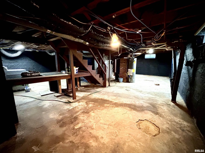 200 Williford Road, Jonesboro, Illinois 62952, 3 Bedrooms Bedrooms, 0 ,1 BathroomBathrooms,Residential,For Sale,Williford,0,RMAQC4268741