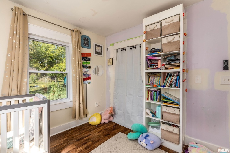 620 ALMOND Street, Carbondale, Illinois 62901, 2 Bedrooms Bedrooms, 0 ,2 BathroomsBathrooms,Residential,For Sale,ALMOND,0,RMAEB460058