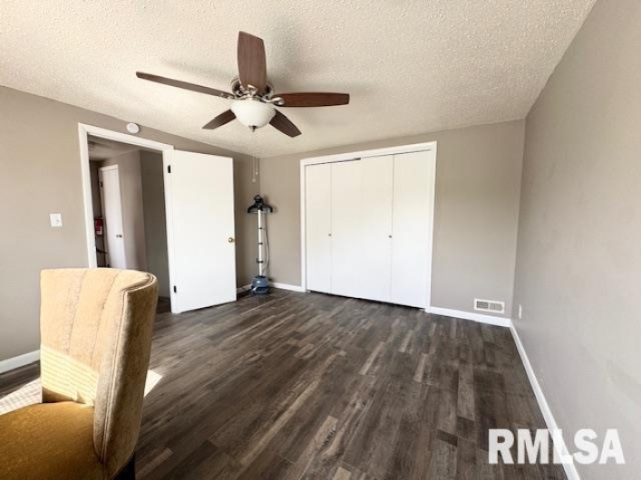 2205 MELANIE Lane, Marion, Illinois 62959, 4 Bedrooms Bedrooms, 0 ,2 BathroomsBathrooms,Residential,For Sale,MELANIE,0,RMAEB460268