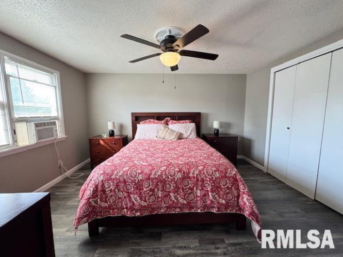 2205 MELANIE Lane, Marion, Illinois 62959, 4 Bedrooms Bedrooms, 0 ,2 BathroomsBathrooms,Residential,For Sale,MELANIE,0,RMAEB460268