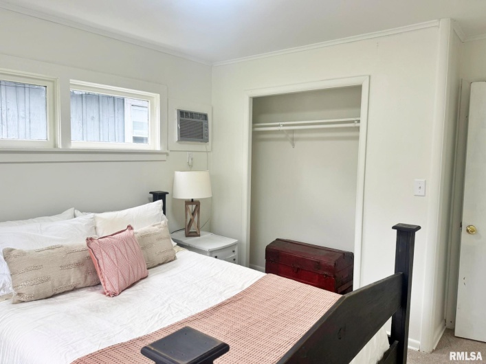 1800 MARKET Street, Metropolis, Illinois 62960, 3 Bedrooms Bedrooms, 0 ,1 BathroomBathrooms,Residential,For Sale,MARKET,0,RMAEB460272