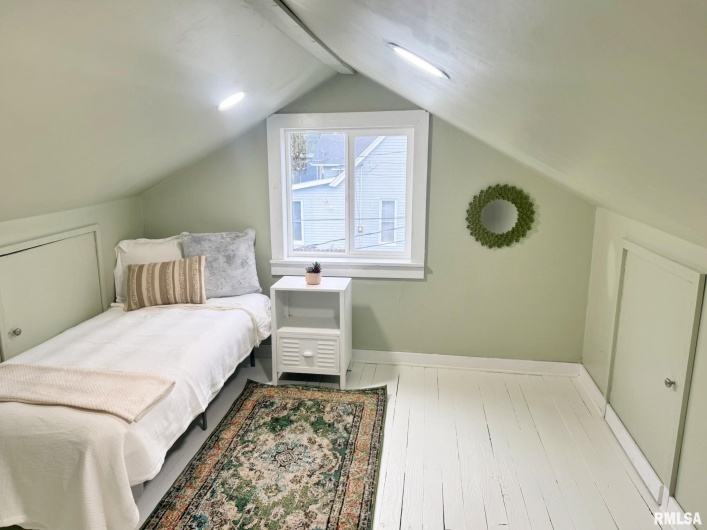 1800 MARKET Street, Metropolis, Illinois 62960, 3 Bedrooms Bedrooms, 0 ,1 BathroomBathrooms,Residential,For Sale,MARKET,0,RMAEB460272