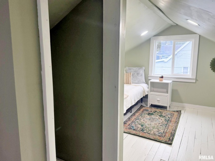 1800 MARKET Street, Metropolis, Illinois 62960, 3 Bedrooms Bedrooms, 0 ,1 BathroomBathrooms,Residential,For Sale,MARKET,0,RMAEB460272