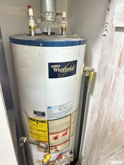 1800 MARKET Street, Metropolis, Illinois 62960, 3 Bedrooms Bedrooms, 0 ,1 BathroomBathrooms,Residential,For Sale,MARKET,0,RMAEB460272