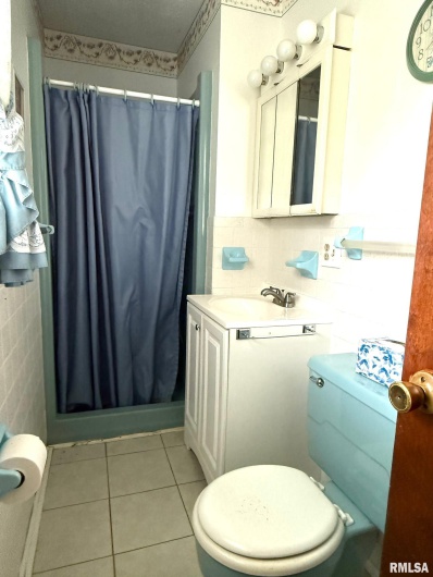 18 Chick Street, Metropolis, Illinois 62960, 4 Bedrooms Bedrooms, 0 ,4 BathroomsBathrooms,Residential,For Sale,Chick,0,RMAEB460271