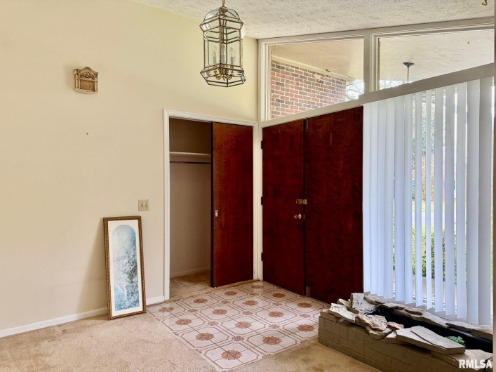 18 Chick Street, Metropolis, Illinois 62960, 4 Bedrooms Bedrooms, 0 ,4 BathroomsBathrooms,Residential,For Sale,Chick,0,RMAEB460271