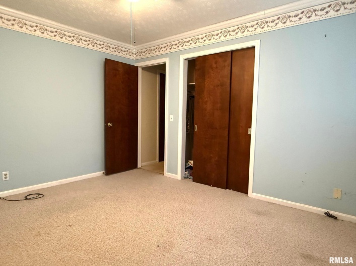 18 Chick Street, Metropolis, Illinois 62960, 4 Bedrooms Bedrooms, 0 ,4 BathroomsBathrooms,Residential,For Sale,Chick,0,RMAEB460271