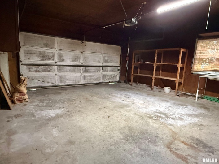 18 Chick Street, Metropolis, Illinois 62960, 4 Bedrooms Bedrooms, 0 ,4 BathroomsBathrooms,Residential,For Sale,Chick,0,RMAEB460271