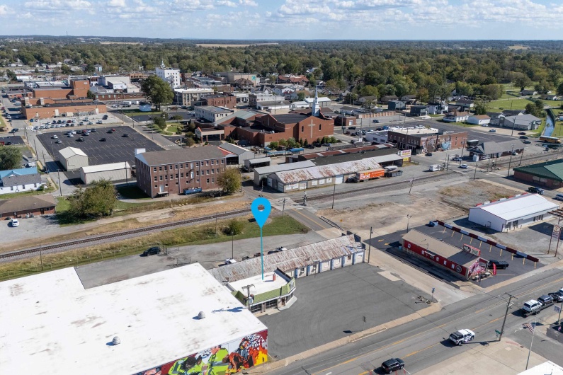 201 COURT Street, Marion, Illinois 62959, 0 , 0 ,0,Commercial Sale,For Sale,COURT,0,RMAEB460276