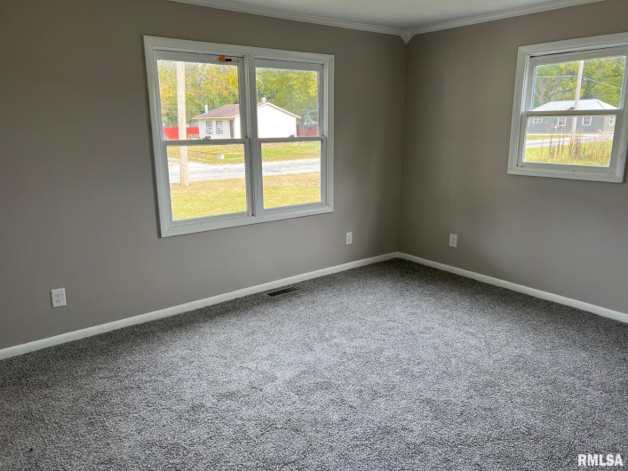 600 15TH Street, Metropolis, Illinois 62960, 4 Bedrooms Bedrooms, 0 ,2 BathroomsBathrooms,Residential,For Sale,15TH,0,RMAEB459999