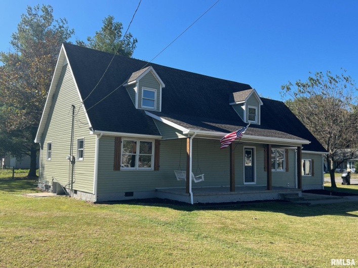 600 15TH Street, Metropolis, Illinois 62960, 4 Bedrooms Bedrooms, 0 ,2 BathroomsBathrooms,Residential,For Sale,15TH,0,RMAEB459999