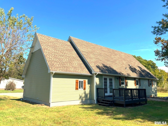 600 15TH Street, Metropolis, Illinois 62960, 4 Bedrooms Bedrooms, 0 ,2 BathroomsBathrooms,Residential,For Sale,15TH,0,RMAEB459999