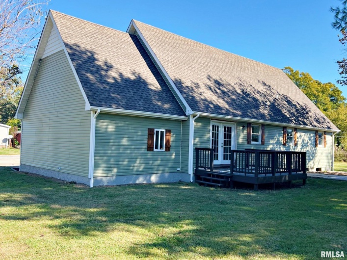 600 15TH Street, Metropolis, Illinois 62960, 4 Bedrooms Bedrooms, 0 ,2 BathroomsBathrooms,Residential,For Sale,15TH,0,RMAEB459999