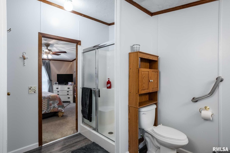 107 GEORGE Street, Hurst, Illinois 62949, 4 Bedrooms Bedrooms, 0 ,2 BathroomsBathrooms,Residential,For Sale,GEORGE,0,RMAQC4268771