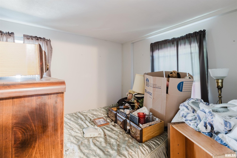 1200 ADAMS Street, Herrin, Illinois 62948, 3 Bedrooms Bedrooms, 0 ,1 BathroomBathrooms,Residential,For Sale,ADAMS,0,RMAQC4268777