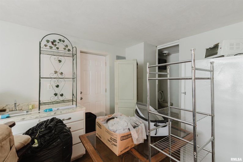 1200 ADAMS Street, Herrin, Illinois 62948, 3 Bedrooms Bedrooms, 0 ,1 BathroomBathrooms,Residential,For Sale,ADAMS,0,RMAQC4268777