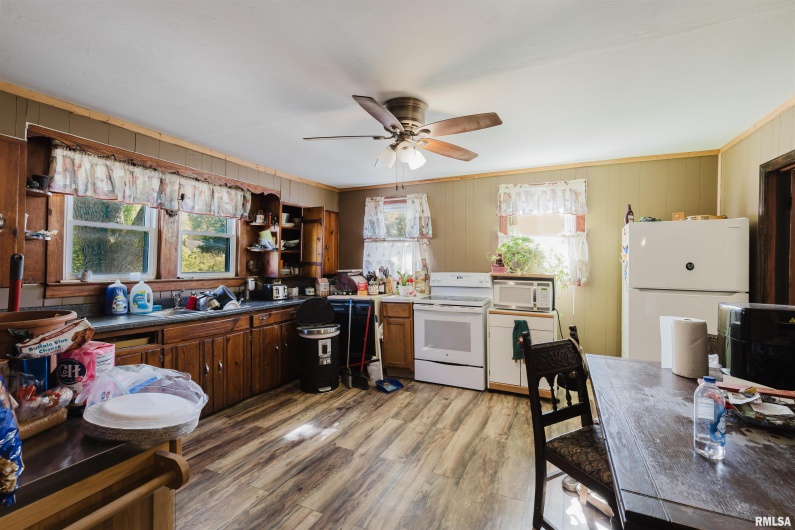 1200 ADAMS Street, Herrin, Illinois 62948, 3 Bedrooms Bedrooms, 0 ,1 BathroomBathrooms,Residential,For Sale,ADAMS,0,RMAQC4268777