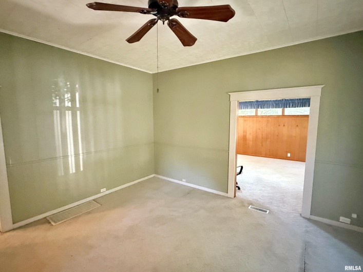 601 5TH Street, Metropolis, Illinois 62960, 3 Bedrooms Bedrooms, 0 ,2 BathroomsBathrooms,Residential,For Sale,5TH,0,RMAEB459778