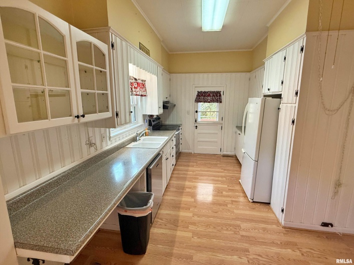 601 5TH Street, Metropolis, Illinois 62960, 3 Bedrooms Bedrooms, 0 ,2 BathroomsBathrooms,Residential,For Sale,5TH,0,RMAEB459778