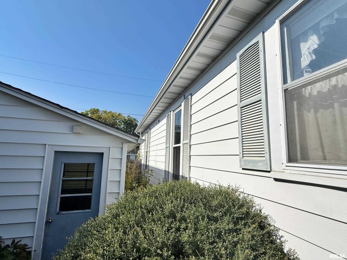 601 5TH Street, Metropolis, Illinois 62960, 3 Bedrooms Bedrooms, 0 ,2 BathroomsBathrooms,Residential,For Sale,5TH,0,RMAEB459778