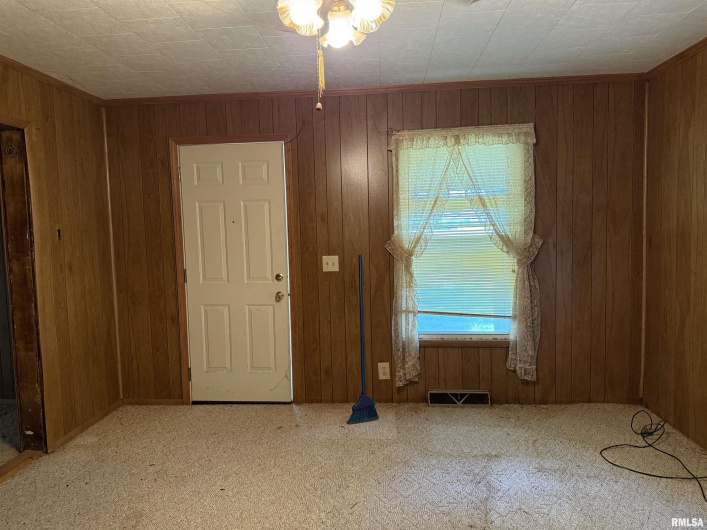 967 Bunker Street, Equality, Illinois 62934, 2 Bedrooms Bedrooms, 0 ,1 BathroomBathrooms,Residential,For Sale,Bunker,0,RMAEB460282