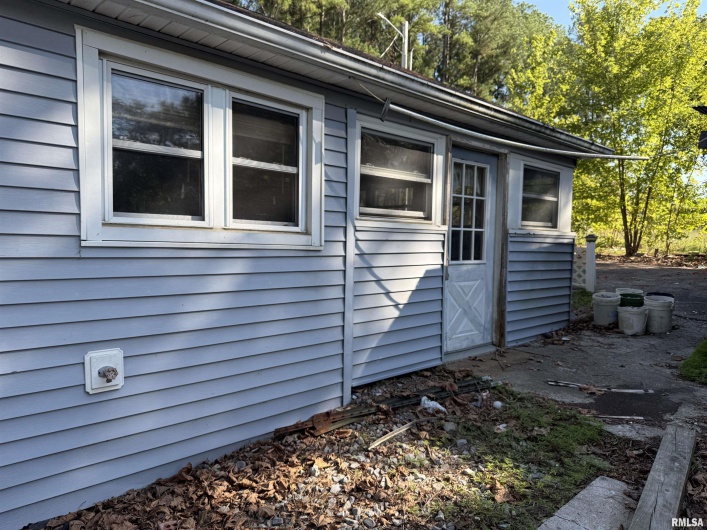 967 Bunker Street, Equality, Illinois 62934, 2 Bedrooms Bedrooms, 0 ,1 BathroomBathrooms,Residential,For Sale,Bunker,0,RMAEB460282