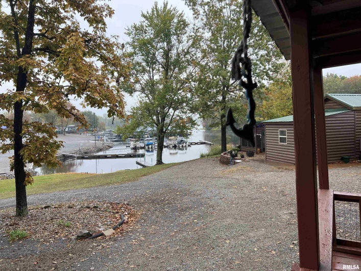 4 VICTORY Lane, Marion, Illinois 62959, 2 Bedrooms Bedrooms, 0 ,1 BathroomBathrooms,Residential,For Sale,VICTORY,0,RMAEB460286