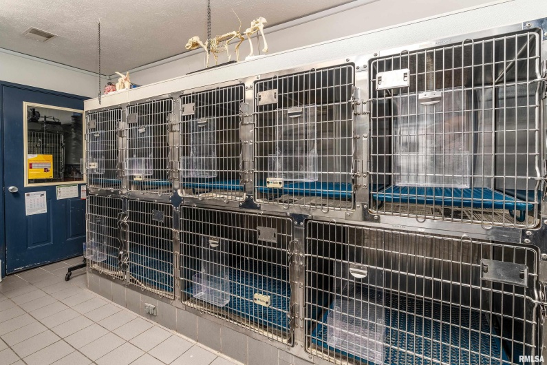 602 COURT Street, Marion, Illinois 62959, 0 , 0 ,0,Commercial Sale,For Sale,COURT,0,RMAEB460284