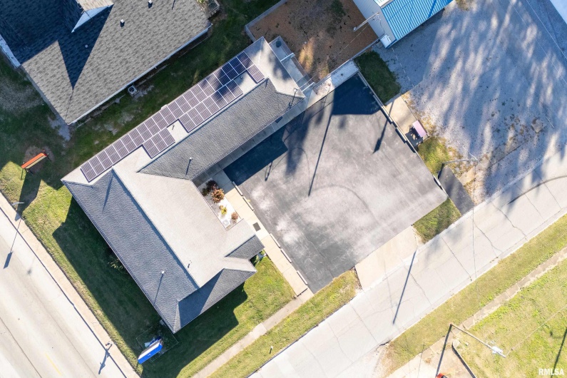 602 COURT Street, Marion, Illinois 62959, 0 , 0 ,0,Commercial Sale,For Sale,COURT,0,RMAEB460284