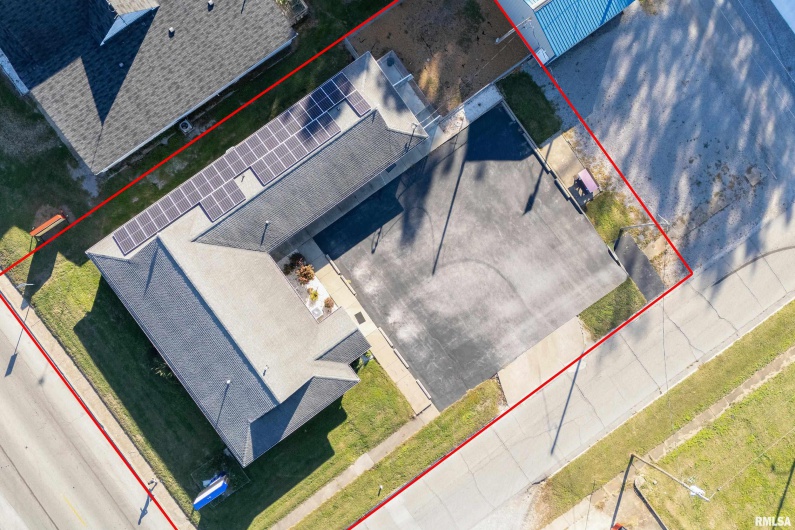 602 COURT Street, Marion, Illinois 62959, 0 , 0 ,0,Commercial Sale,For Sale,COURT,0,RMAEB460284