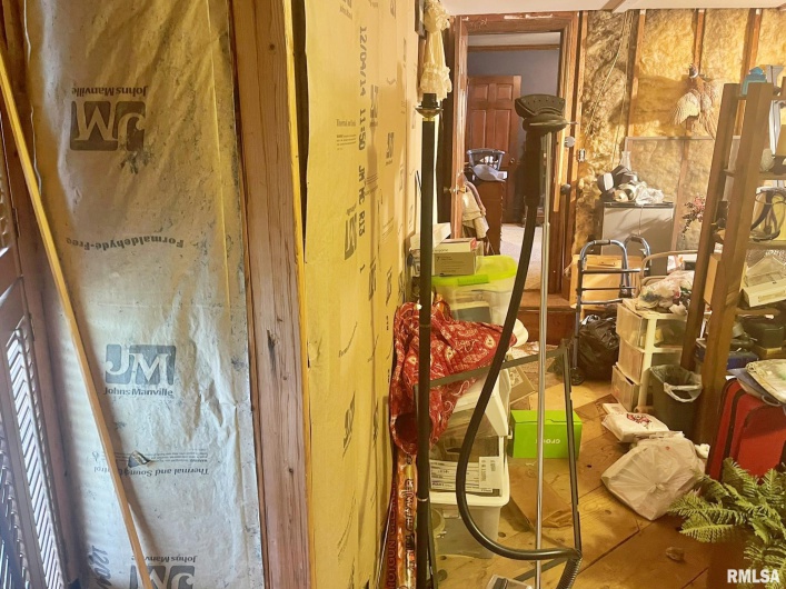 53 OLD ORCHARD Road, Metropolis, Illinois 62960, 4 Bedrooms Bedrooms, 0 ,2 BathroomsBathrooms,Residential,For Sale,OLD ORCHARD,0,RMAEB460290