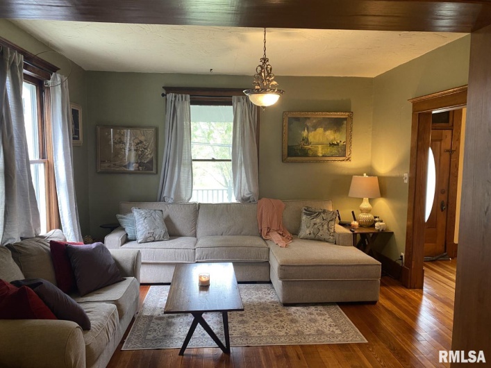 506 20TH Street, Murphysboro, Illinois 62966, 3 Bedrooms Bedrooms, 0 ,1 BathroomBathrooms,Residential,For Sale,20TH,0,RMAEB460292