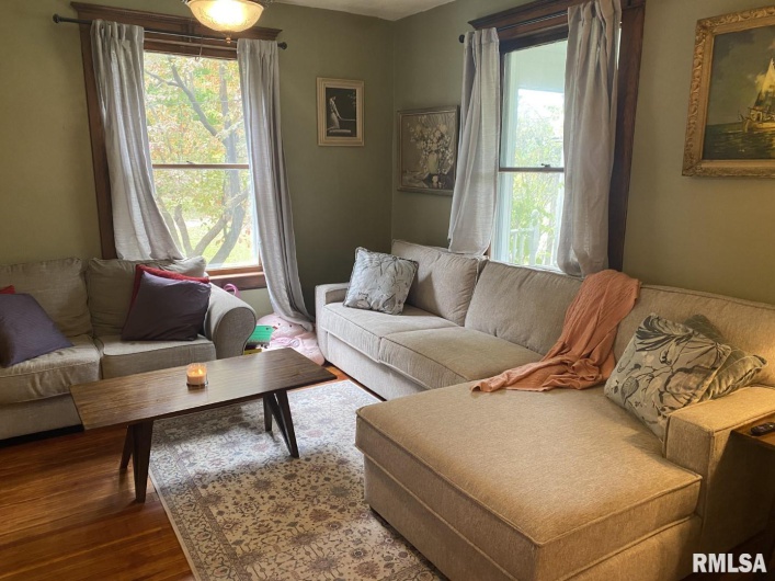 506 20TH Street, Murphysboro, Illinois 62966, 3 Bedrooms Bedrooms, 0 ,1 BathroomBathrooms,Residential,For Sale,20TH,0,RMAEB460292