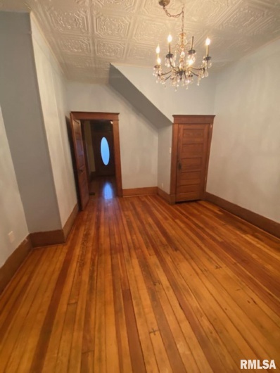 506 20TH Street, Murphysboro, Illinois 62966, 3 Bedrooms Bedrooms, 0 ,1 BathroomBathrooms,Residential,For Sale,20TH,0,RMAEB460292