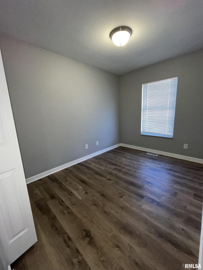 612 CAMPUS Drive, Carbondale, Illinois 62901, 3 Bedrooms Bedrooms, 0 ,1 BathroomBathrooms,Residential,For Sale,CAMPUS,0,RMAQC4268788