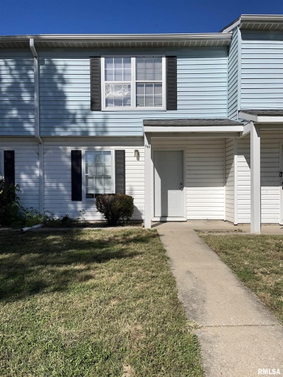 612 CAMPUS Drive, Carbondale, Illinois 62901, 3 Bedrooms Bedrooms, 0 ,1 BathroomBathrooms,Residential,For Sale,CAMPUS,0,RMAQC4268788
