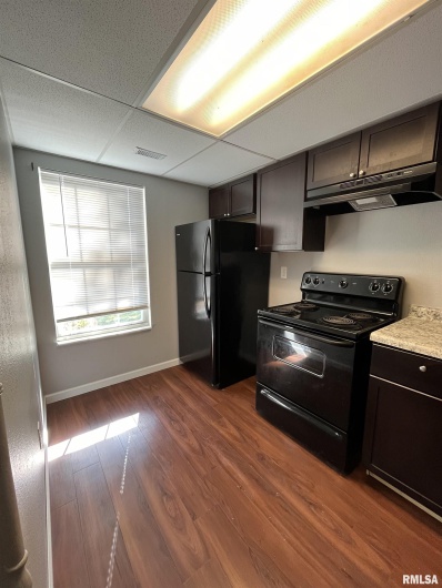 612 CAMPUS Drive, Carbondale, Illinois 62901, 3 Bedrooms Bedrooms, 0 ,1 BathroomBathrooms,Residential,For Sale,CAMPUS,0,RMAQC4268788