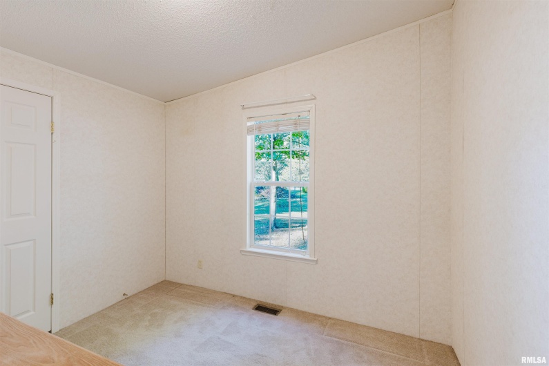 1009 Mayor Caliper Drive, Colp, Illinois 62921, 3 Bedrooms Bedrooms, 0 ,2 BathroomsBathrooms,Residential,For Sale,Mayor Caliper,0,RMAQC4268530