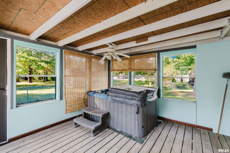 1009 Mayor Caliper Drive, Colp, Illinois 62921, 3 Bedrooms Bedrooms, 0 ,2 BathroomsBathrooms,Residential,For Sale,Mayor Caliper,0,RMAQC4268530