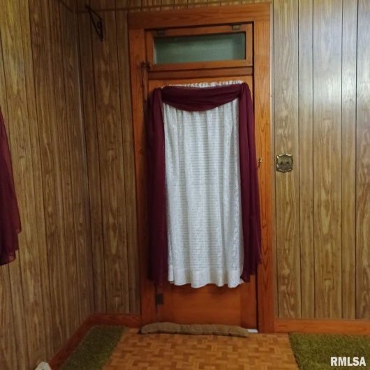 1607 Carbon Street, Marion, Illinois 62959, 2 Bedrooms Bedrooms, 0 ,1 BathroomBathrooms,Residential,For Sale,Carbon,0,RMAEB460295