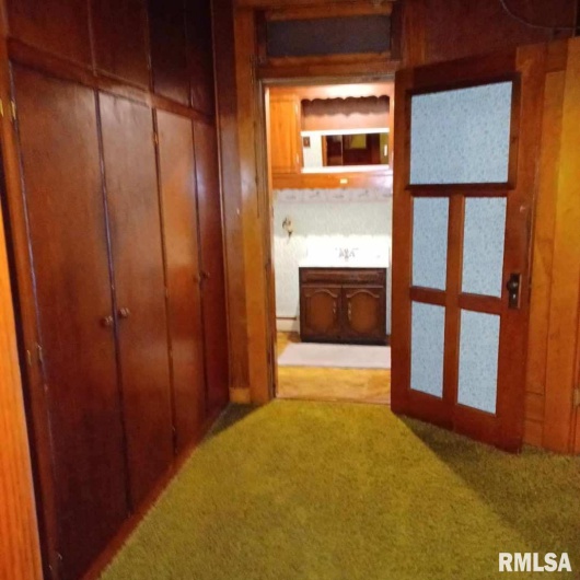 1607 Carbon Street, Marion, Illinois 62959, 2 Bedrooms Bedrooms, 0 ,1 BathroomBathrooms,Residential,For Sale,Carbon,0,RMAEB460295