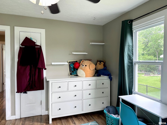 501 CEDAR CREEK Road, Makanda, Illinois 62958, 4 Bedrooms Bedrooms, 0 ,1 BathroomBathrooms,Residential,For Sale,CEDAR CREEK,0,RMAEB458723