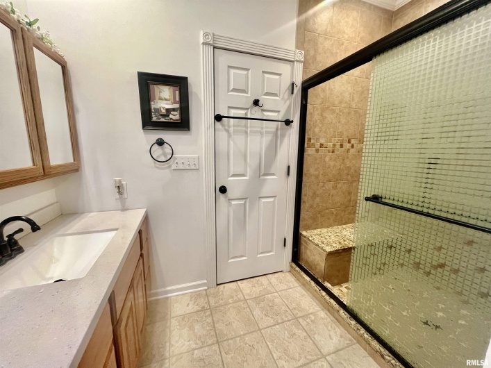 3220 Massac Creek Road, Metropolis, Illinois 62960, 3 Bedrooms Bedrooms, 0 ,2 BathroomsBathrooms,Residential,For Sale,Massac Creek,0,RMAEB460297