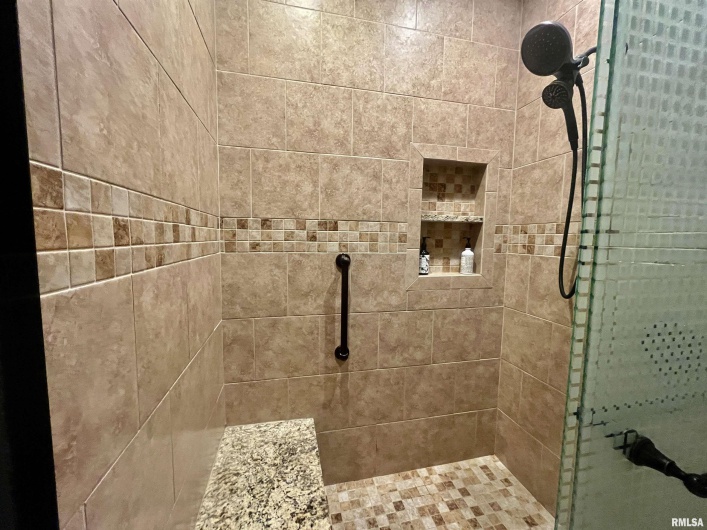 3220 Massac Creek Road, Metropolis, Illinois 62960, 3 Bedrooms Bedrooms, 0 ,2 BathroomsBathrooms,Residential,For Sale,Massac Creek,0,RMAEB460297