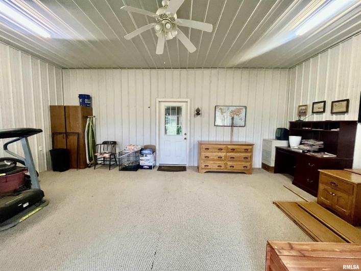 3220 Massac Creek Road, Metropolis, Illinois 62960, 3 Bedrooms Bedrooms, 0 ,2 BathroomsBathrooms,Residential,For Sale,Massac Creek,0,RMAEB460297