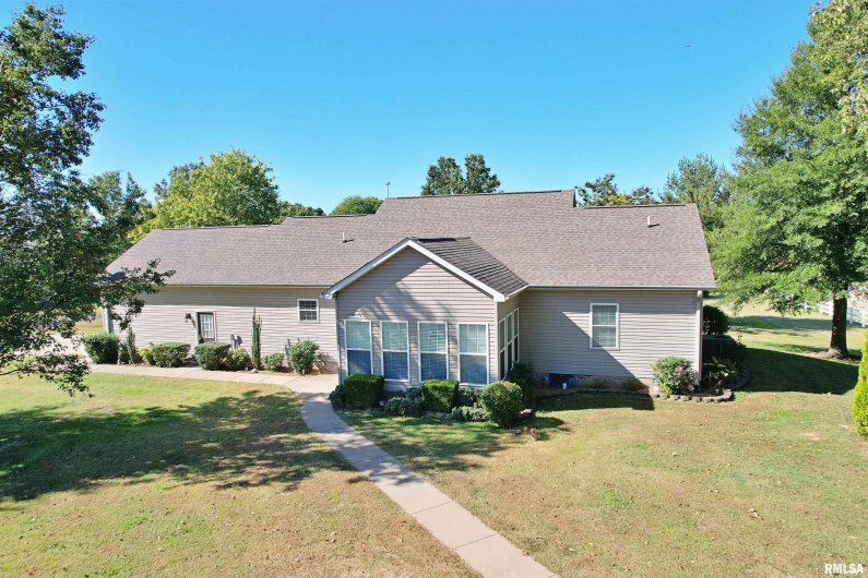 3220 Massac Creek Road, Metropolis, Illinois 62960, 3 Bedrooms Bedrooms, 0 ,2 BathroomsBathrooms,Residential,For Sale,Massac Creek,0,RMAEB460297