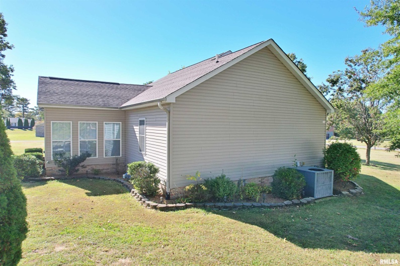 3220 Massac Creek Road, Metropolis, Illinois 62960, 3 Bedrooms Bedrooms, 0 ,2 BathroomsBathrooms,Residential,For Sale,Massac Creek,0,RMAEB460297