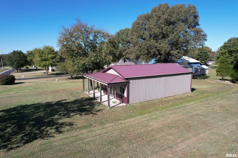 3220 Massac Creek Road, Metropolis, Illinois 62960, 3 Bedrooms Bedrooms, 0 ,2 BathroomsBathrooms,Residential,For Sale,Massac Creek,0,RMAEB460297