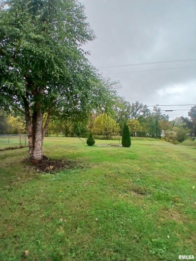 1101 16TH Street, Herrin, Illinois 62948, 2 Bedrooms Bedrooms, 0 ,1 BathroomBathrooms,Residential,For Sale,16TH,0,RMAQC4268851