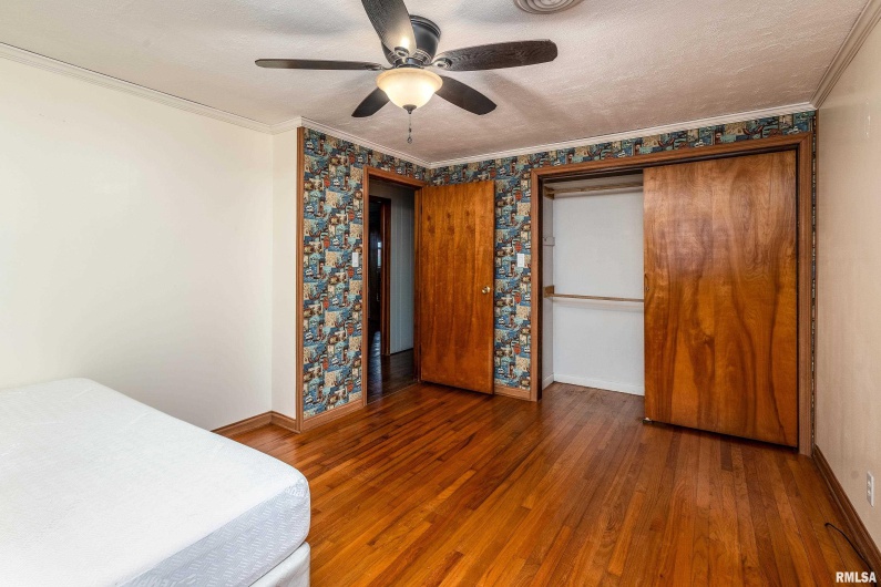 170 MELODY Lane, Murphysboro, Illinois 62966, 3 Bedrooms Bedrooms, 0 ,2 BathroomsBathrooms,Residential,For Sale,MELODY,0,RMAEB460309